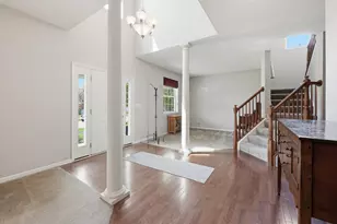 3328 Chase Ln, Elgin, IL 60124 - Photo 4
