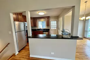 1243 S Mitchell Ave, Arlington Heights, IL 60005 - Photo 6