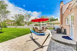 8922 Ewing Ave, Evanston, IL 60203 - Photo 24
