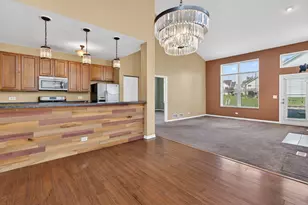 8035 Harrier Ave, Joliet, IL 60431 - Photo 6