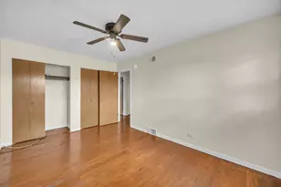 10 N Adams Dr, Addison, IL 60101 - Photo 18