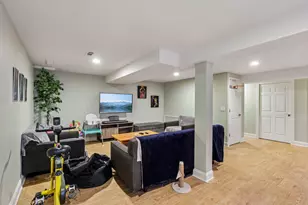 416 Grace Dr, Lake in the Hills, IL 60156 - Photo 12