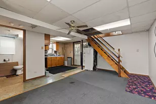 9827 Melvina Ave, Oak Lawn, IL 60453 - Photo 16