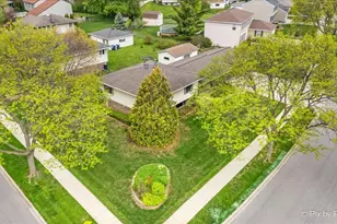 262 Woodville Ln, Schaumburg, IL 60193 - Photo 56
