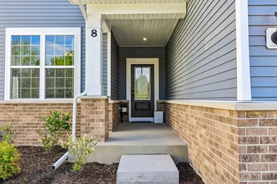 8 Liam Court, Algonquin, IL 60102 - Photo 2
