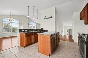 1765 Fieldstone Dr S, Shorewood, IL 60404 - Photo 18