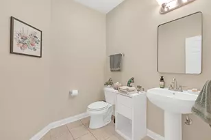 5791 Providence Dr, Hoffman Estates, IL 60192 - Photo 8