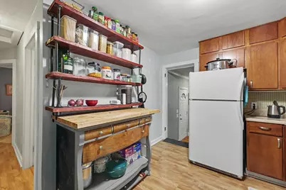 1116 W Columbia Avenue, Champaign, IL 61821 - Photo 8