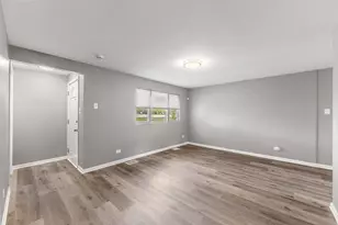 18155 Cicero Ave, Country Club Hills, IL 60478 - Photo 4