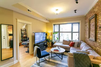 4138 N Kenmore Avenue #2, Chicago, IL 60613 - Photo 4