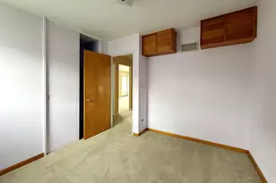 3000 Starling Ln, Rolling Meadows, IL 60008 - Photo 12