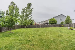 4034 Hunt Club Dr, Oswego, IL 60543 - Photo 26