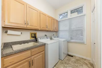 1437 Ambleside Circle, Naperville, IL 60540 - Photo 34