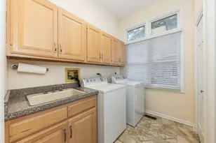 1437 Ambleside Cir, Naperville, IL 60540 - Photo 34