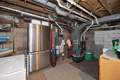 220 E Lincoln Avenue, Belvidere, IL 61008 - Photo 22