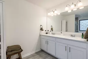 2718 Lily Ln, Rolling Meadows, IL 60008 - Photo 20