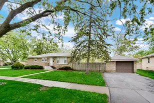 3802 213th Pl, Matteson, IL 60443 - Photo 2