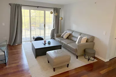 680 Mill Circle #203, Wheeling, IL 60090 - Photo 2