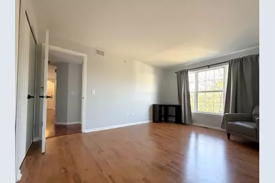 680 Mill Circle #203, Wheeling, IL 60090 - Photo 10