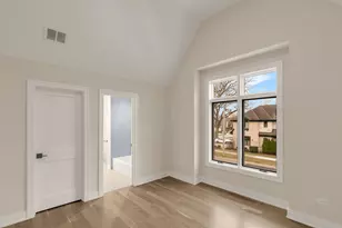 845 S Colfax Ave, Elmhurst, IL 60126 - Photo 20