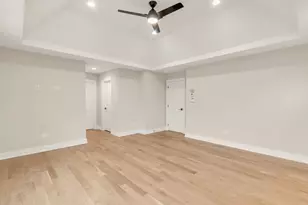 845 S Colfax Ave, Elmhurst, IL 60126 - Photo 14