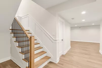 845 S Colfax Avenue, Elmhurst, IL 60126 - Photo 30
