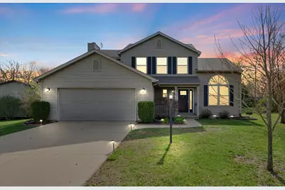 202 N Spruce Drive, Mahomet, IL 61853 - Photo 1