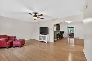 730 Newberry Ave, La Grange Park, IL 60526 - Photo 4