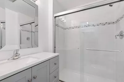 1250 Park Avenue W #421, Highland Park, IL 60035 - Photo 10