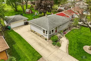 16806 Forest View Dr, Tinley Park, IL 60477 - Photo 4