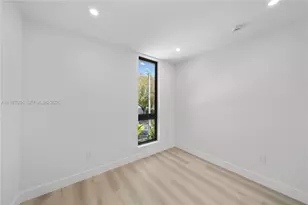 536 NW 48th St, Miami, FL 33127 - Photo 34