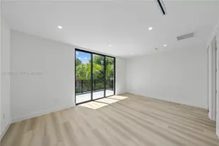 536 NW 48th St, Miami, FL 33127 - Photo 24