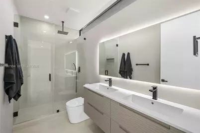 536 NW 48th Street, Miami, FL 33127 - Photo 30