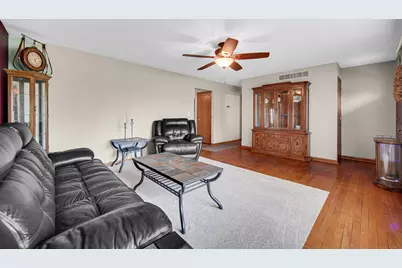 4846 171st Street, Country Club Hills, IL 60478 - Photo 10