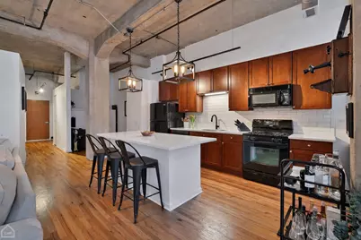 210 S Desplaines Street #404, Chicago, IL 60661 - Photo 4
