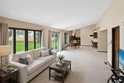 517 S 5th Street, Princeton, IL 61356 - Photo 2