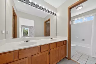 164 Cool Stone Bend, Lake in the Hills, IL 60156 - Photo 14