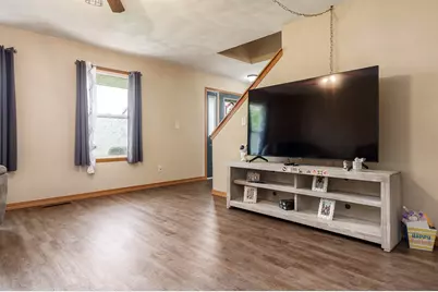 10945 Meadowsweet Lane, Roscoe, IL 61073 - Photo 6