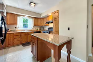 102 Dakota Dr, Loda, IL 60948 - Photo 10