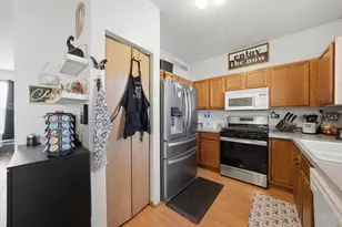 3554 Woodside Ct, Joliet, IL 60431 - Photo 30