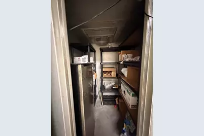 3933 N Broadway Street, Chicago, IL 60613 - Photo 8