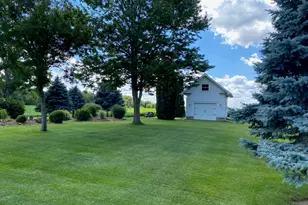 14 Timberlane Dr, Geneseo, IL 61254 - Photo 56