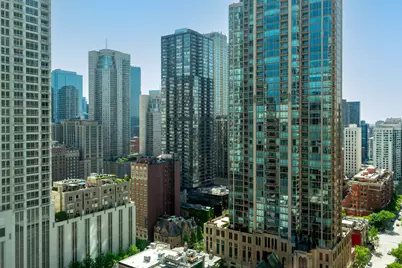 100 E Huron Street #1506, Chicago, IL 60611 - Photo 22