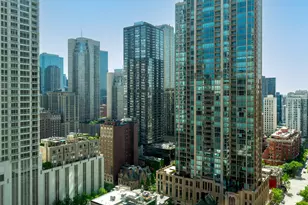 100 E Huron St, Chicago, IL 60611 - Photo 22