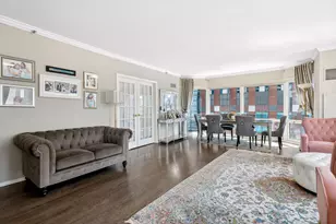 100 E Huron St, Chicago, IL 60611 - Photo 8