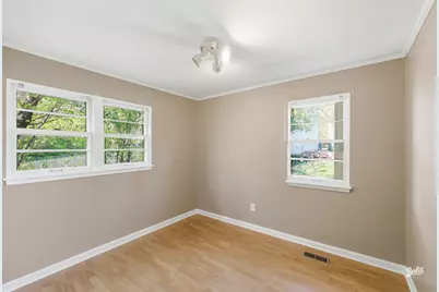21365 W Ridge Road, Lake Zurich, IL 60047 - Photo 8