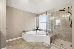 899 Edgewood Dr, Sugar Grove, IL 60554 - Photo 18