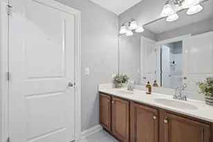 899 Edgewood Dr, Sugar Grove, IL 60554 - Photo 24