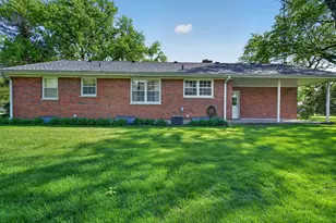 2275 Garden Rd, Aurora, IL 60506 - Photo 34