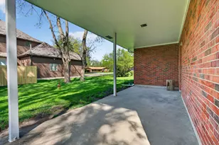 2275 Garden Rd, Aurora, IL 60506 - Photo 36